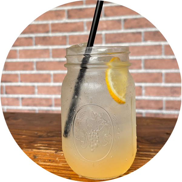 自家製レモネードの画像